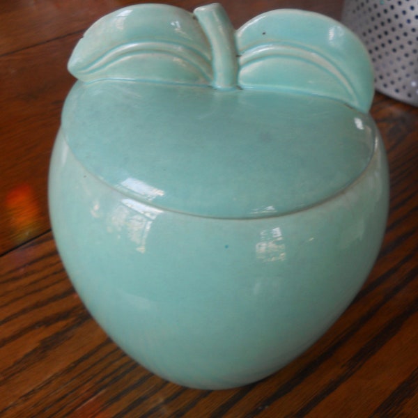 Red Wing Cookie Jar Green Apple Cookie Jar 1940s