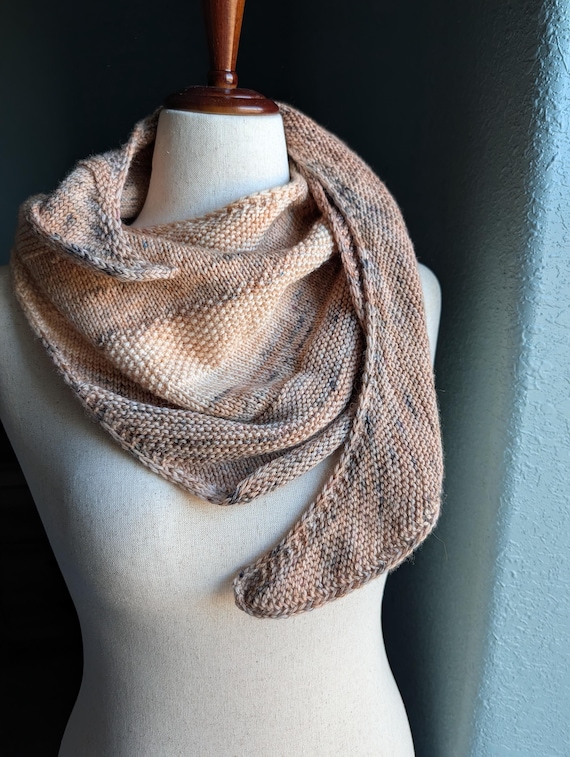 crescent boomerang shawl