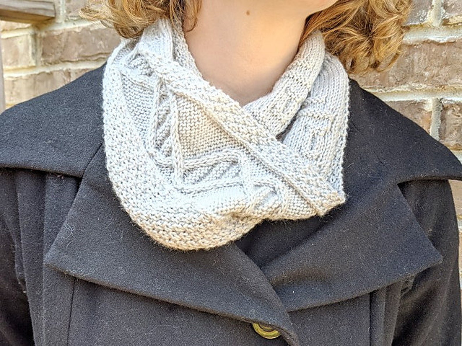 Knitting Pattern - Circular DNA - Cowl - Scarf - Etsy