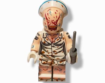 Silent Hill 2 Horror Game Pyramid Head Cult Classic Custom Collectable Figure