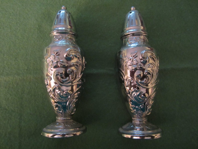 Metal Vintage Salt and Pepper Shakers Floral Design Etsy