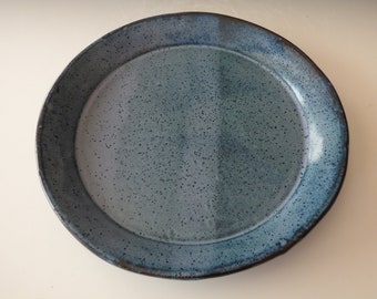 9 1/4" blue green plate