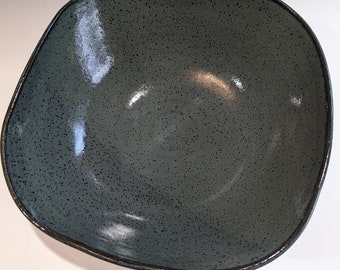 squared bowl dark green