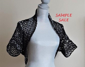 Bolero de ganchillo hecho a mano con encaje metálico / Negro plateado - Talla S