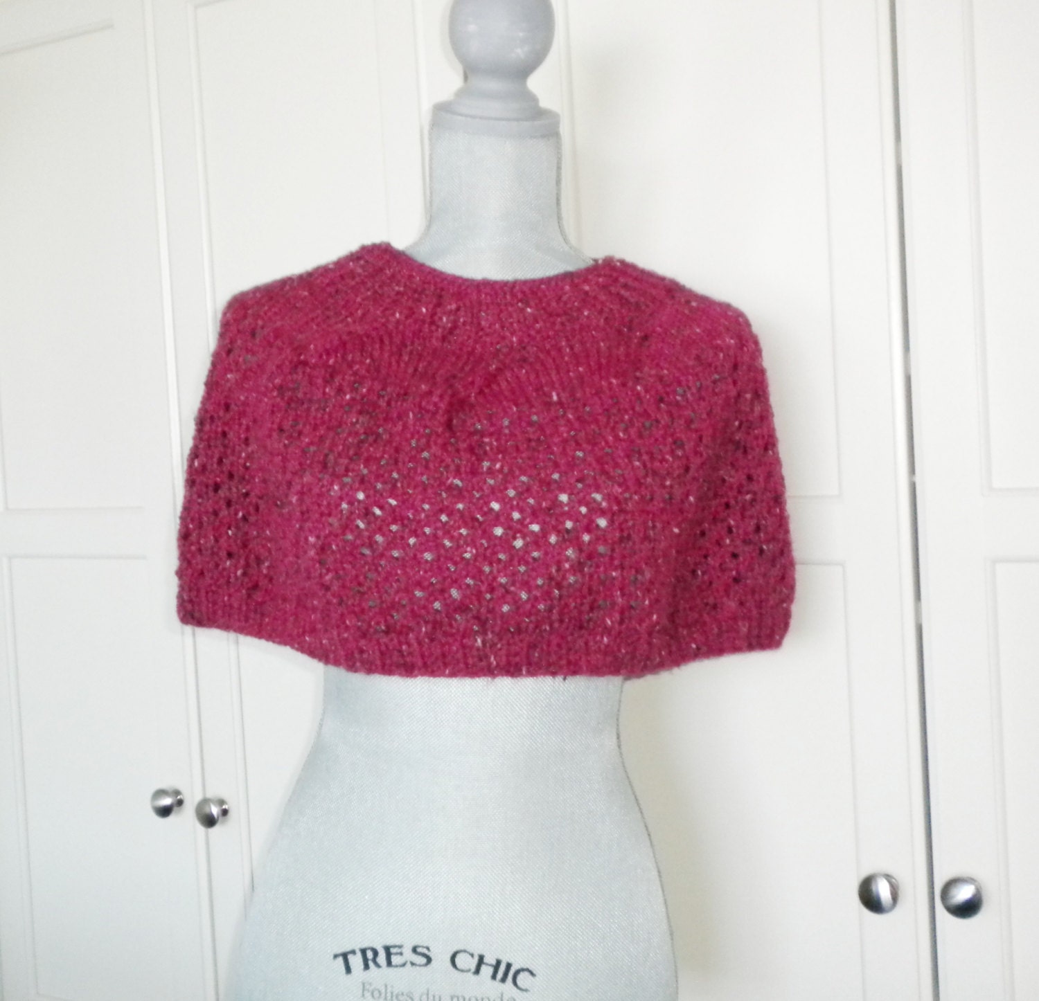 Knit Capelet Pattern: Cherries Jubilee Short Cape (PDF Pattern) - Etsy