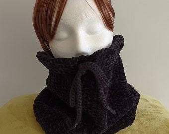 Crochet Cowl with Drawstring PATTERN- Celestial / Crochet Chenille Cowl / Drawstring Cowl pattern / Velvet Chenille Cowl / Neck Warmer