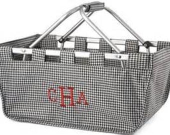Embroidered Houndstooth Market Tote. Collapsible. Monogram with machine embroidery. Black and white. Market Basket. Farmers Market. Storage