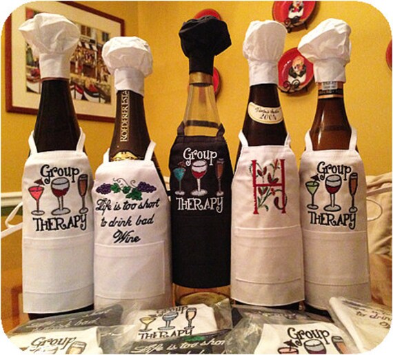 Apron Wine Wrap Group Therapy design. Sure to get lots of Etsy