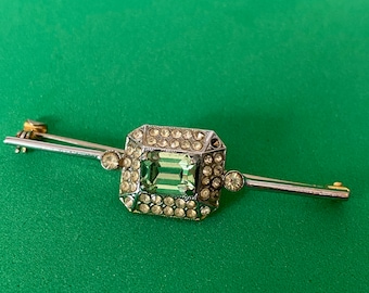 Vintage Gold Tone Long Bar Pin Brooch with a Center Gem Detail