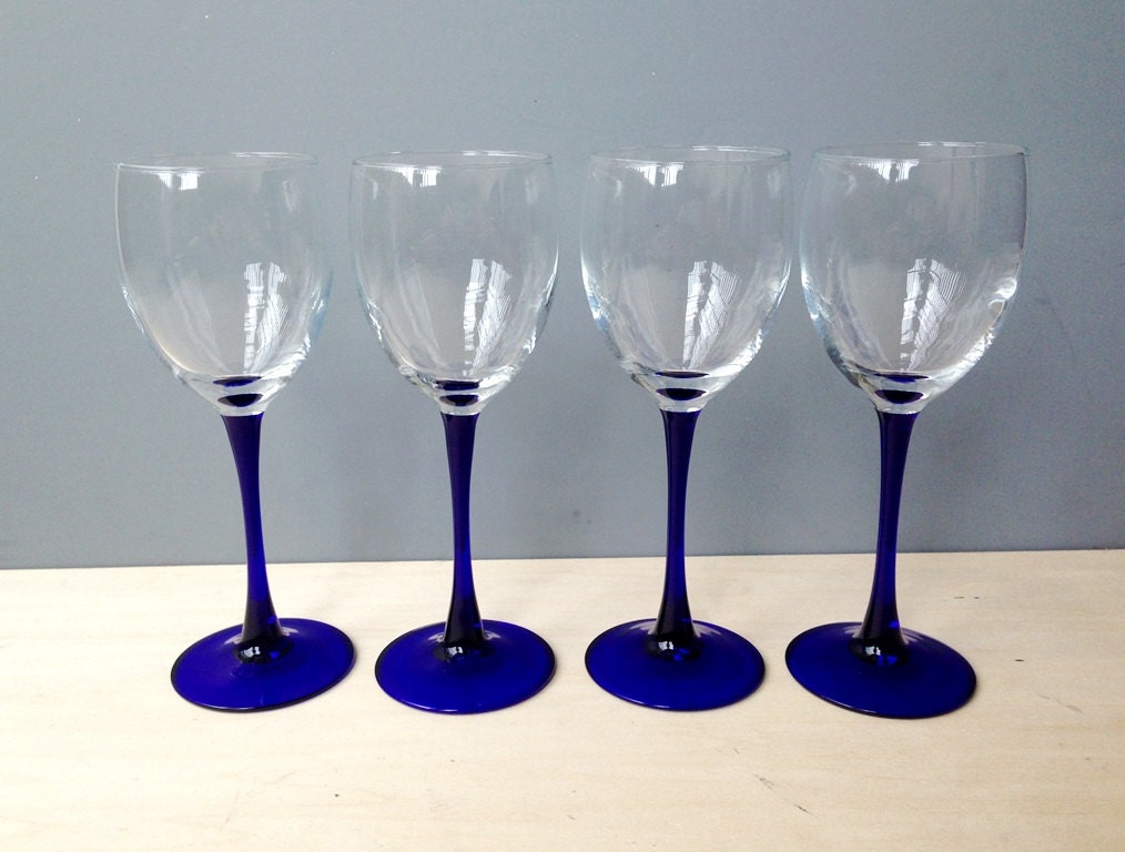 Set of 7 Vintage Luminarc White Wine Glasses Cobalt Blue Stem Etsy