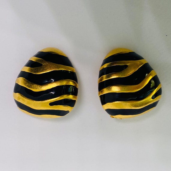 Gold and Black enamel Zebra Stripe triangular sha… - image 1