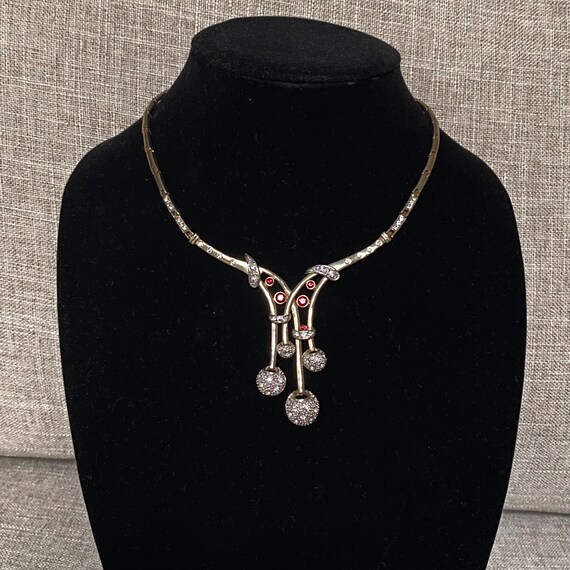 Vintage Overlaid Criss cross Gold Tone Drop Necklace Gem Vintage Overlaid Criss cross Gold Tone Drop Necklace Gem