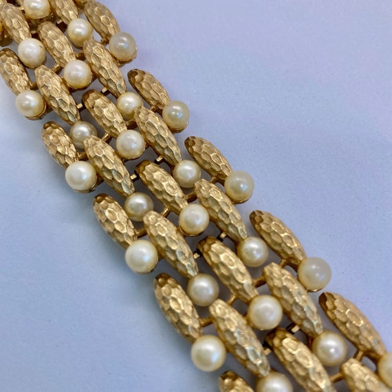 Vintage Trifari Faux Pearl and metal links wide B… - image 2