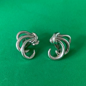 Vintage Crown TRIFARI Silver Tone Clip On Earrings