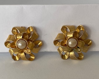 Vintage Large Gold Tone Floral Layered Earrings with a Faux pearl Center
