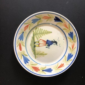 Henriot Quimper French Faience 8.5&#39;&#39; plate hand painted Breton farmer  peasant man dish