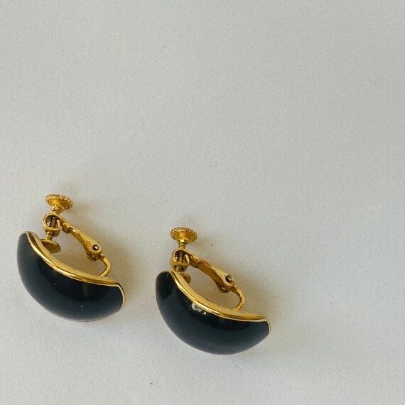 Vintage NAPIER Black Enamel In Gold Tone Earrings - image 5