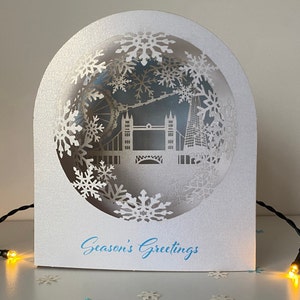 3D pop-up sneeuwbol kerstkaart Londen skyline