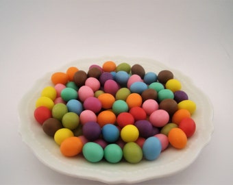 12 Fresh Eggs Fill Ceramic Round Basket Dollhouse Miniatures Food Supply Deco