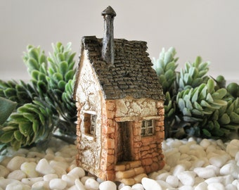 3" TINY House for Terrarium - Mini Fairy Garden - Miniature Garden - Mini House - Cottage