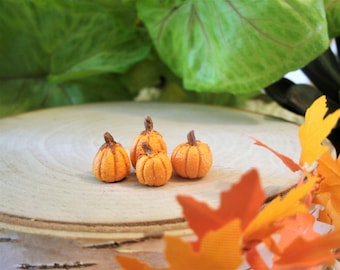 1/4" - 1/2" Set of 4 TEENY TINY Pumpkins - Fairy Garden - Mini Garden - Garden Accessory - Fall - Autumn - Halloween - Dollhouse - Crafts