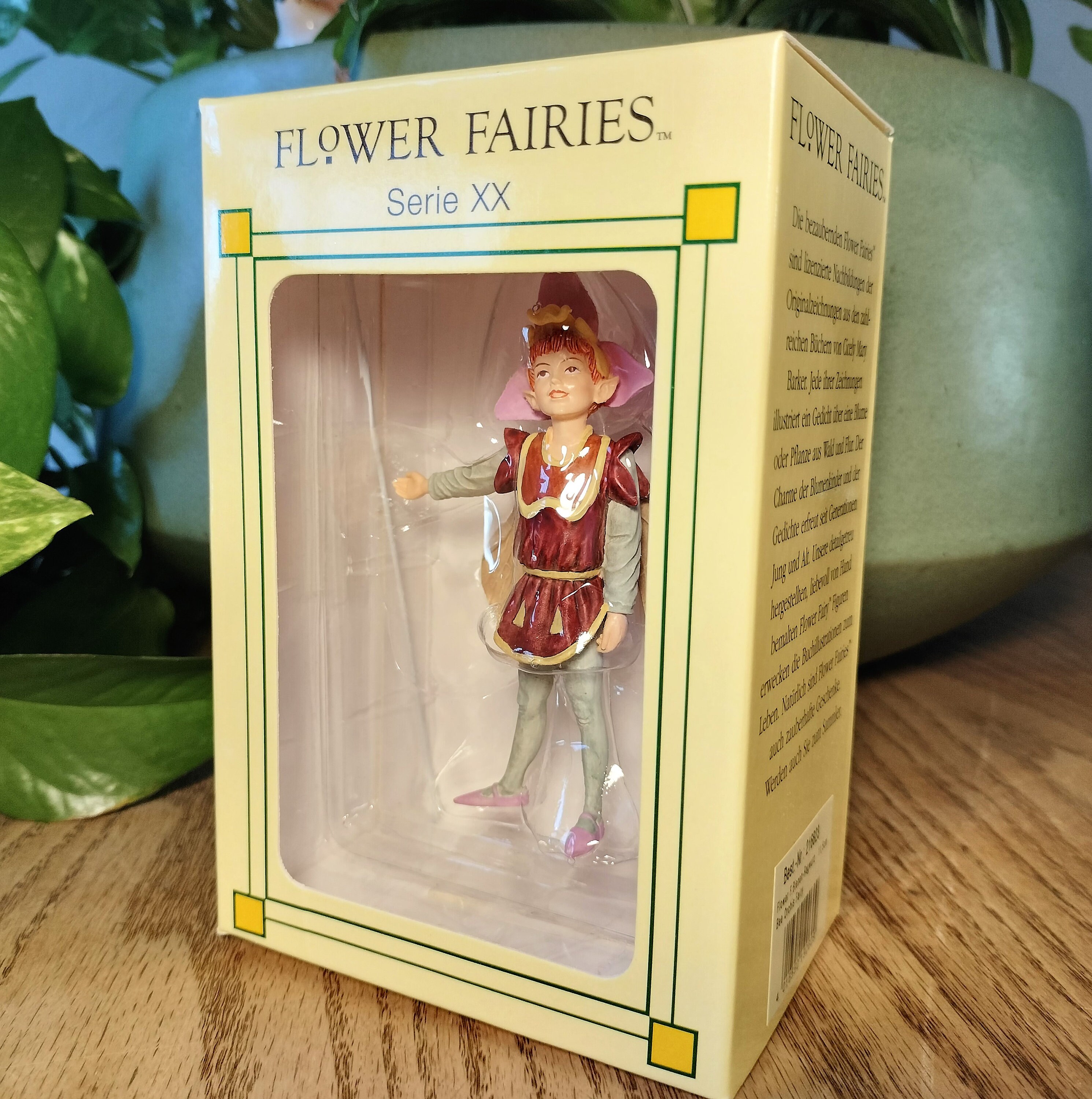 Bee Orchis Fairy - NEW in Box - Series XX - RETIRED Cicely