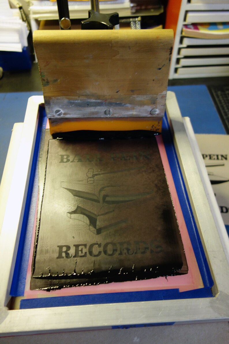 buy pre burned silk screens