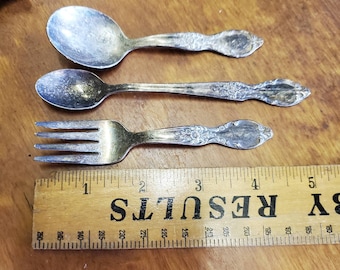 Vintage baby spoon and fork childs utensils 1950s Wm Rogers & Son Victorian Rose Silverplate vintage childrens 3 pc utensil set baby gift