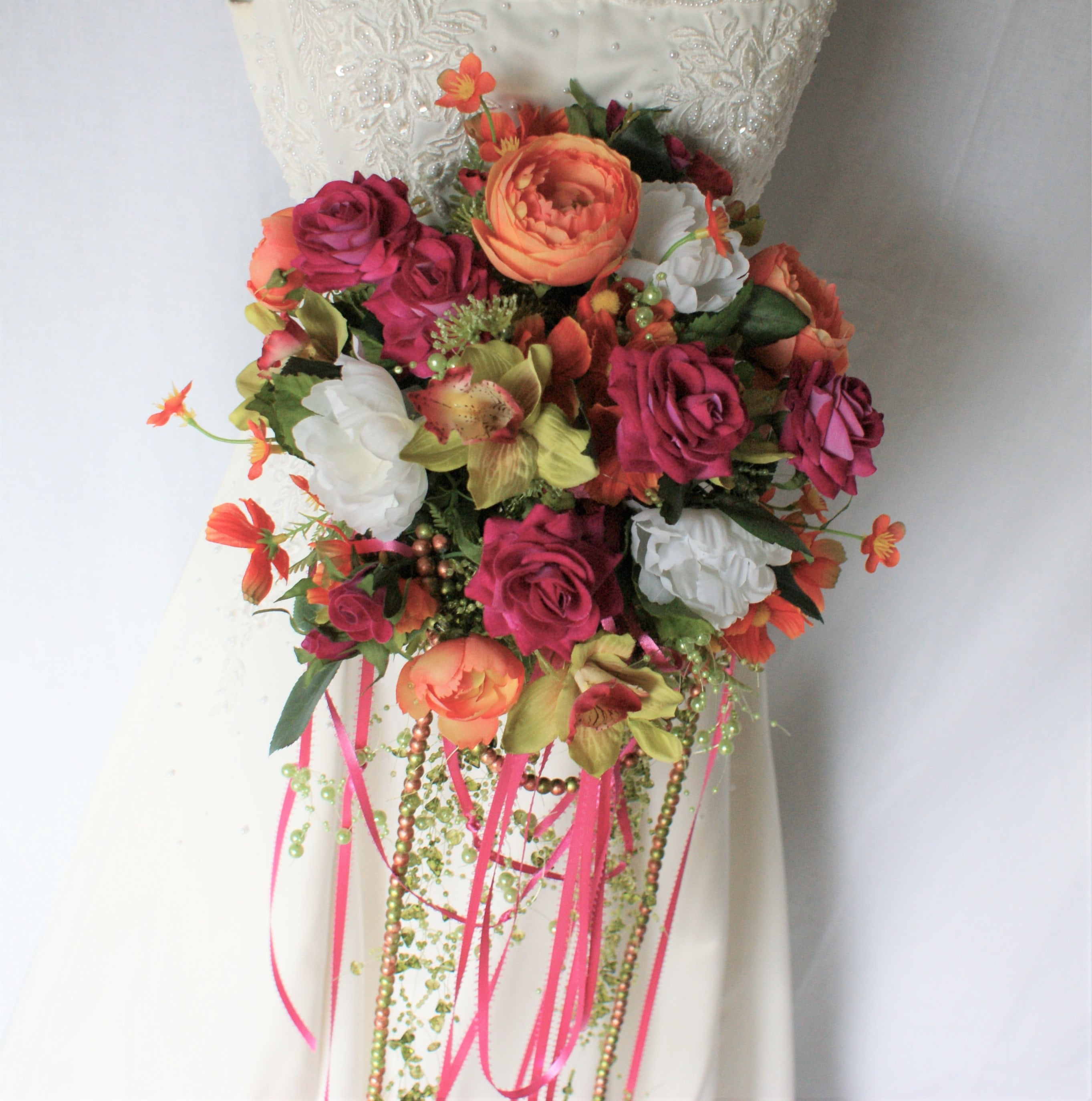 新品登場 Bright and Beautiful Garden Boho Silk Wedding Bouquet - Etsy アート・デザイン・音楽