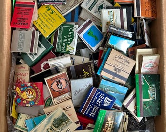 35 FULL UNSTRUCK Random Vintage Matchbooks Miscellaneous