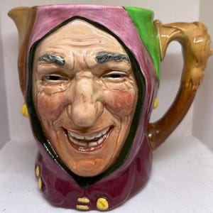 Touchstone the Jester Toby Jug Large Royal Doulton D5613