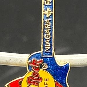 Hard Rock Cafe Niagara Falls 2000 Gitarre Pin