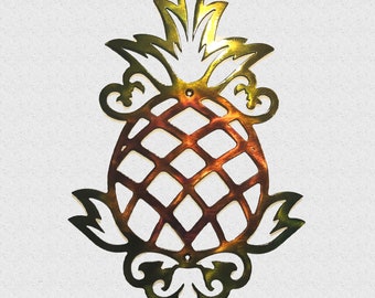 Handmade Pineapple Metal Wall Art: Tropical Kitchen Decor