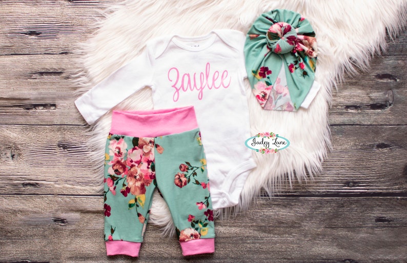 newborn girl going home outfit