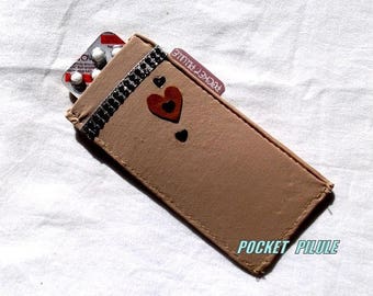 Pocket pill, medicine case, beige heart