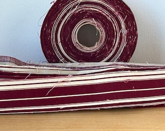 Rollo de 25 yardas de tela de algodón vintage con estampado de rayas en tonos granate y crema, de 3,25 cm de ancho. Lista para usar en diversas aficiones, como tejer alfombras.