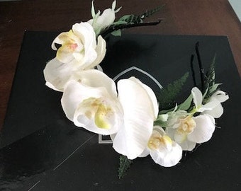 A White Orchid  flower head piece, wedding accessories, bridal crown, Crown flowers, wedding headpiece