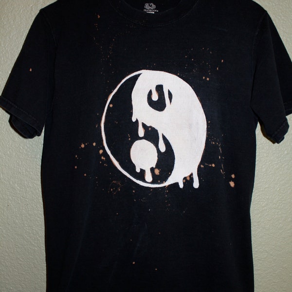 Black Drippy Yin Yang Size S