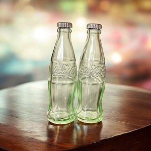 Tablecraft COCA COLA COKE Green Glass Soda Bottle Salt Pepper Shakers Set 1oz.