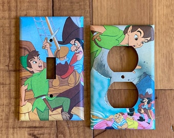 Cubierta para interruptor de luz y tomacorriente de Peter Pan y Garfio, decoración de Peter Pan, Capitán Garfio, PP21