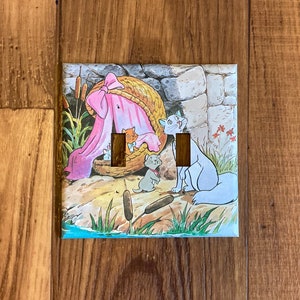 Aristocats Duchess and Kittens Double Light Switchplate, Cat2