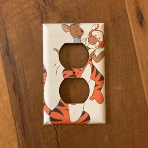 Cubierta Eléctrica Tigger y Piglet, Winnie the Pooh, Decoración Winne the Pooh, Decoración, Guardería Winnie, Baby Shower, Tigger, Piglet, WTP20