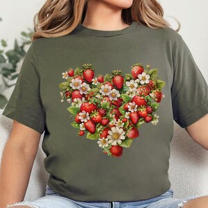 Floral Strawberries Shirt, Plant Shirt, Strawberry Shirt, Cottagecore Shirt, Flower Tee, Berries Tshirt, Botanical Garden Tshirt