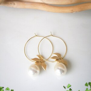 Golden earrings with white shell pearls and brushed flowers, gold-plated pearl earrings image 6