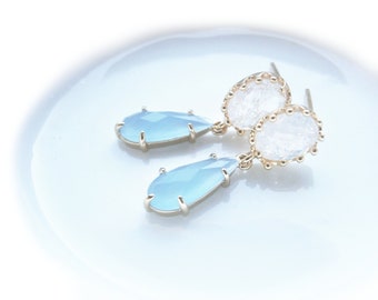 Rock crystal earrings with aquamarine crystal and gold-plated 925 sterling silver stud earrings
