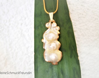 Mother of pearl necklace gold plated, baroque pearl necklace, irregular shape pendant