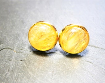 Yellow speckled earrings, gold plated resin studs