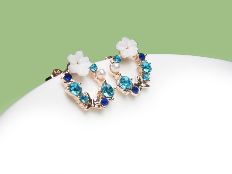 Earrings circle rose gold plated with white flower and blue zirconia, ear studs silver 925, sterling silver plug image 3