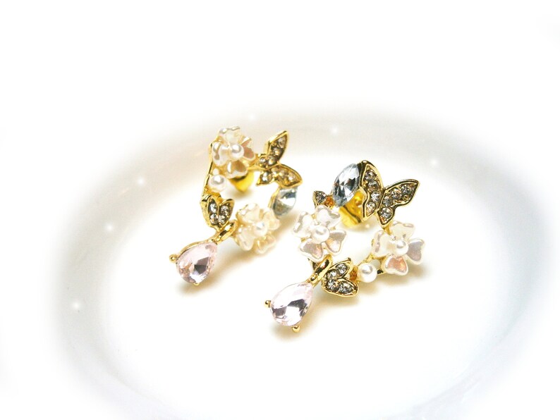 Earrings with white-pink shimmering flowers and crystal drop pendants, gold-plated silver 925 earrings image 6