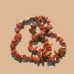 Gemstone chip necklace: Jasper or tiger's eye necklace, short natural stone necklace, brown choker